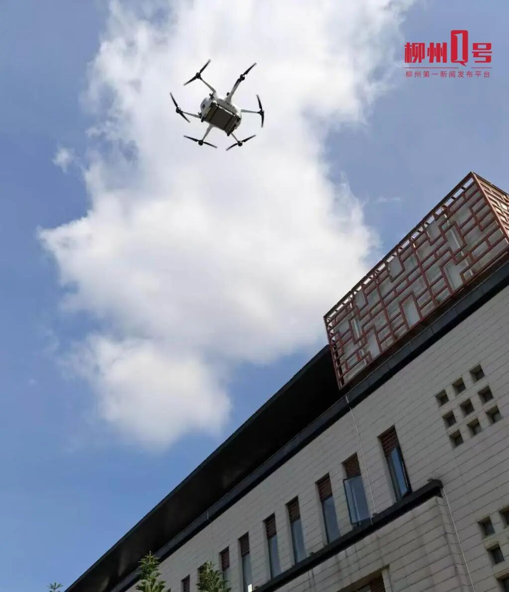 打通空中生命通道!柳州正式开通首条医疗物资无人机航线→3.png