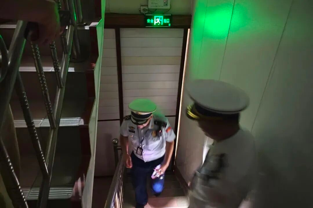 存在消防违法行为,鹿寨一家宾馆被限期整改5.png