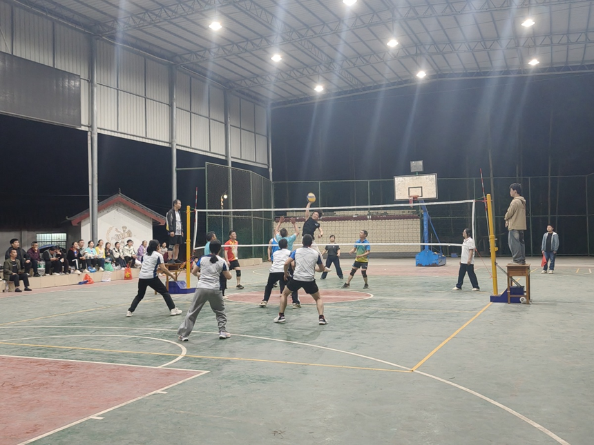 【拉沟乡】第二届”中草药杯”气排球赛圆满闭幕5.png