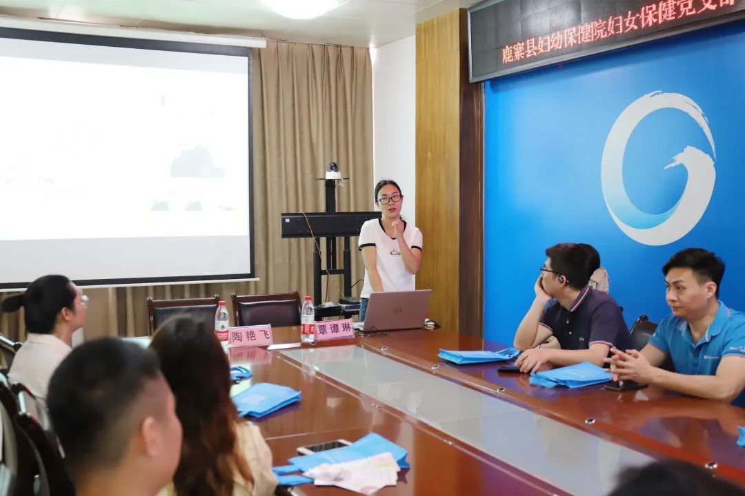 支部共联建  义诊送健康3.jpg