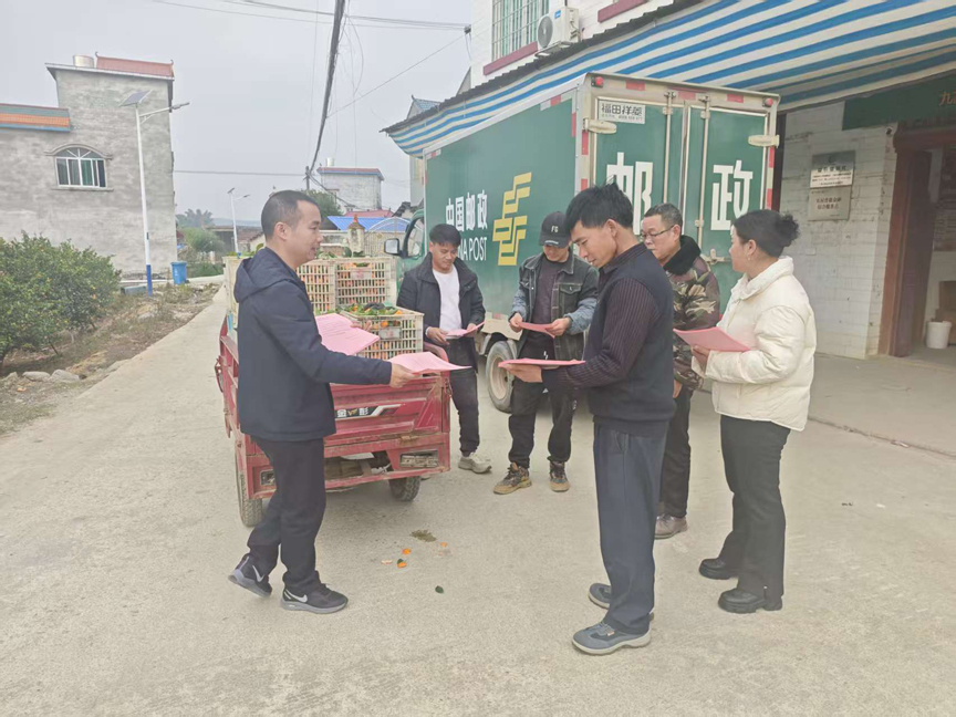 【生态文明】代表宣讲进心间 秸秆禁烧护蓝天2.jpg