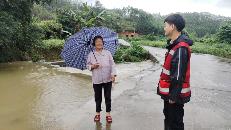 【寨沙镇】筑牢安全防线 守护辖区平安8.png