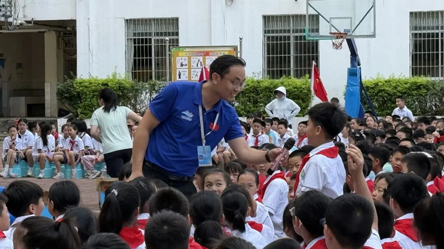 【“双减”】不一样的课堂!实景教学走进鹿寨校园3.png