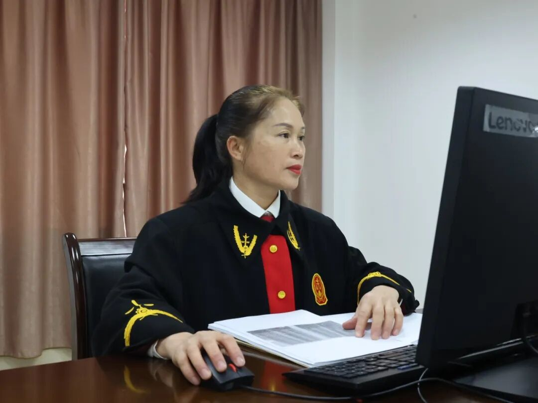 【榜样】柳州市优秀共产党员兰宪华:深耕司法三十载,忠诚践行法治为民1.png