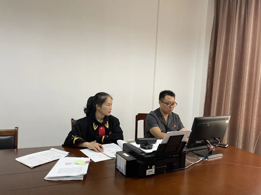 【榜样】柳州市优秀共产党员兰宪华:深耕司法三十载,忠诚践行法治为民3.png