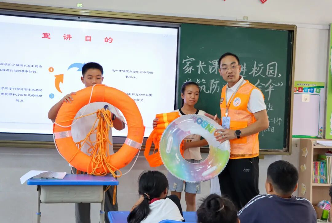 广西出台防溺水新规!游泳纳入中小学必修课,离校后家长是第一责任人4.png