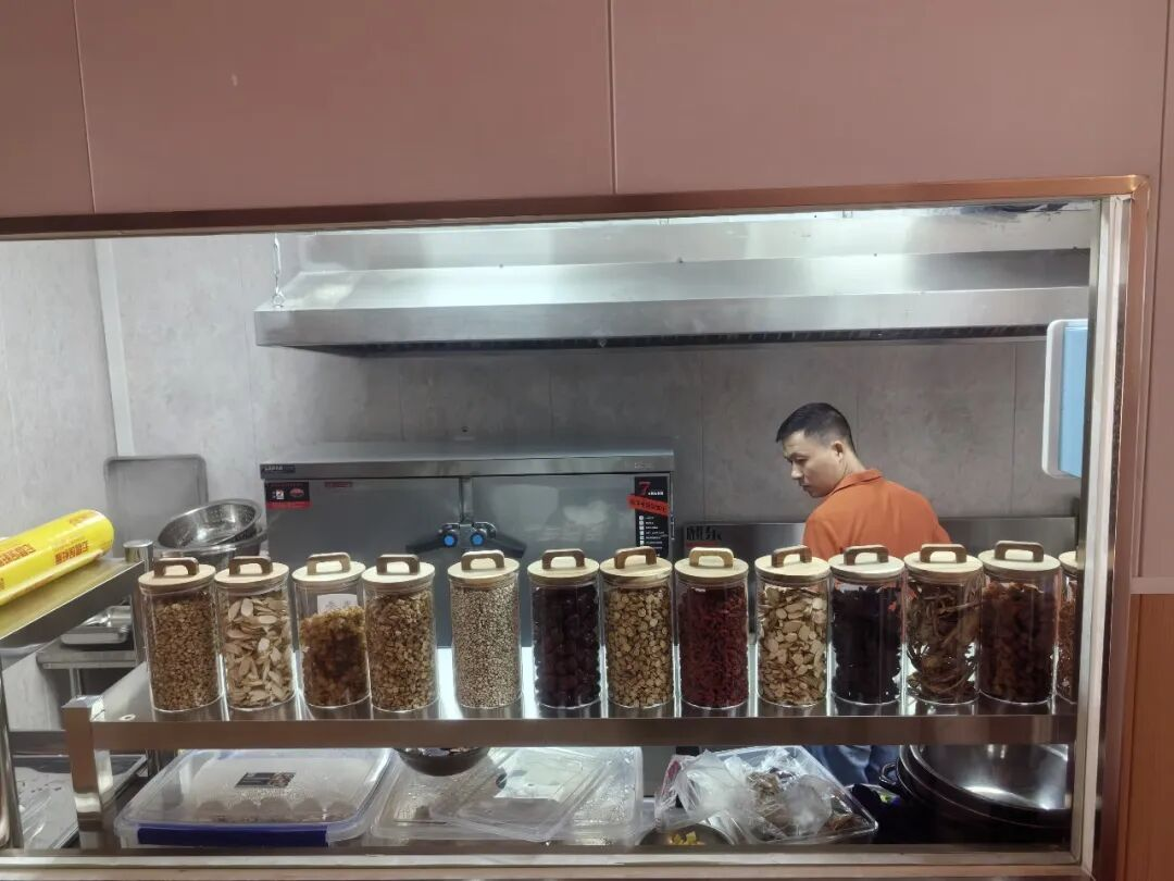鹿鸣膳坊开业啦!在县城就能吃到拉沟“药王谷”的地道养生药膳12.png