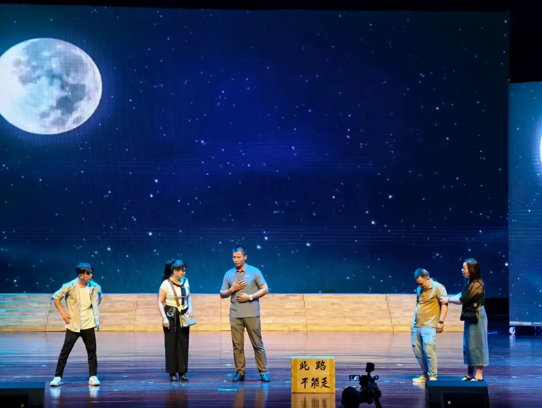 【游在鹿寨】连嗨三晚!就在鹿寨城南汽车站夜市3.png