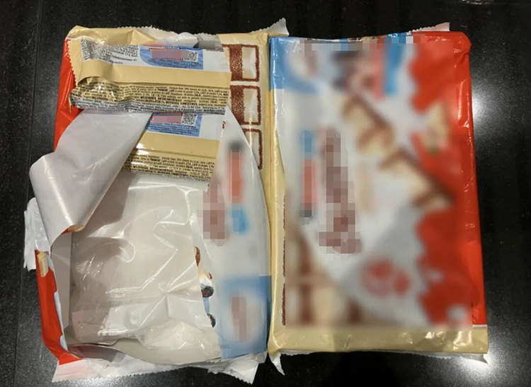 【禁毒宣传】伪装成“巧克力”“饼干”等零食,11.73千克毒品被查获!3.png