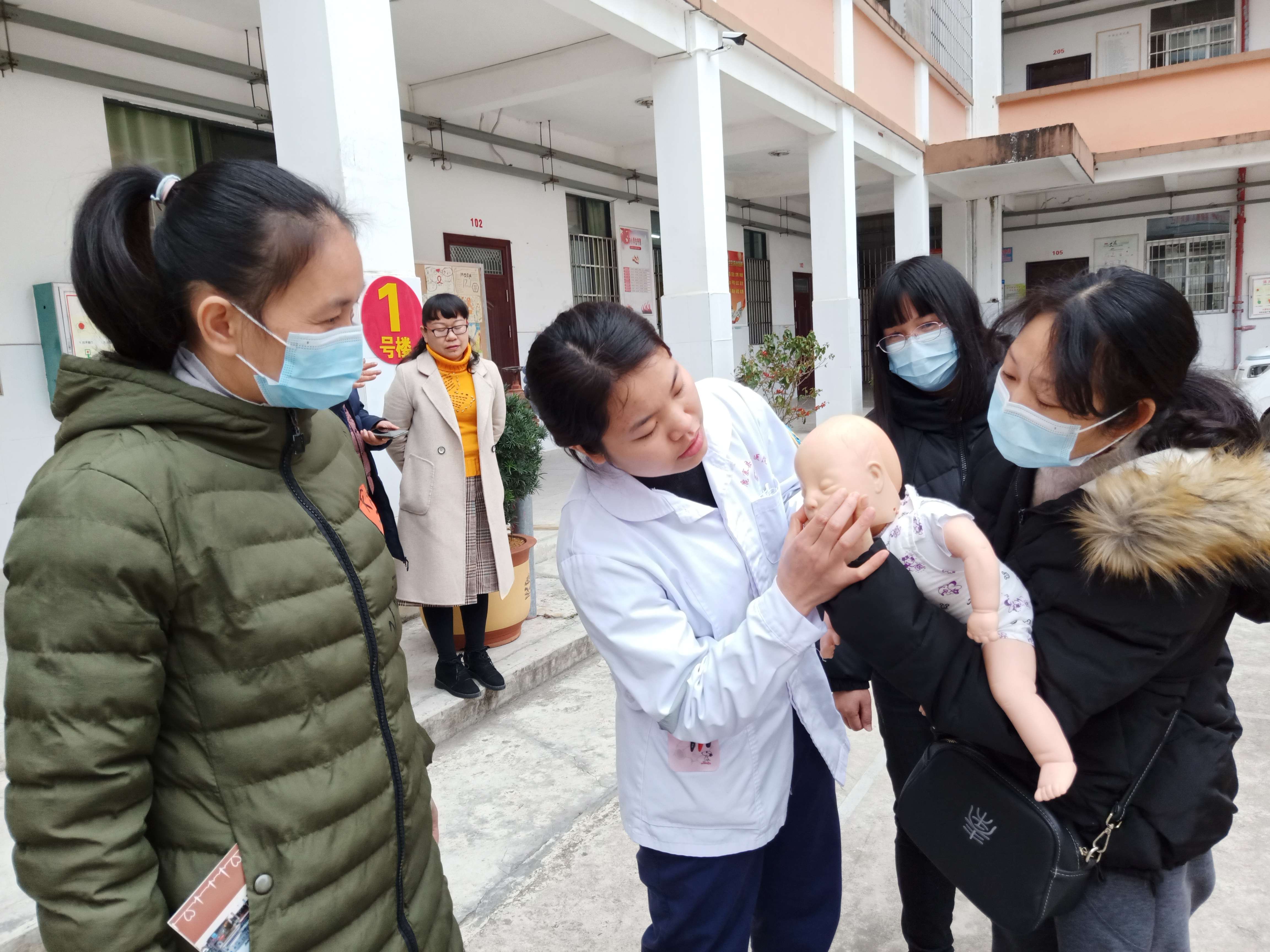 【我为群众办实事】【县中医医院】宣教急救知识 助力全民健康5.jpg