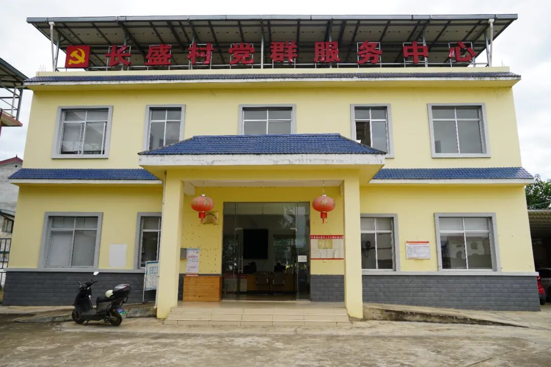 【人大代表风采】黄礼豪:当好群众“代言人”,履职为民办实事2.png