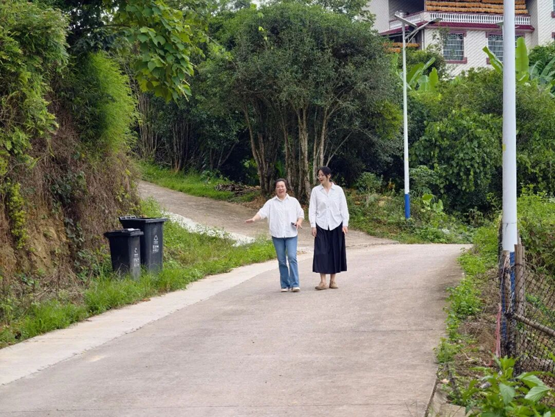 【人大代表风采】罗寒春:构建多元特色产业集群 书写履职为民生动答卷6.png