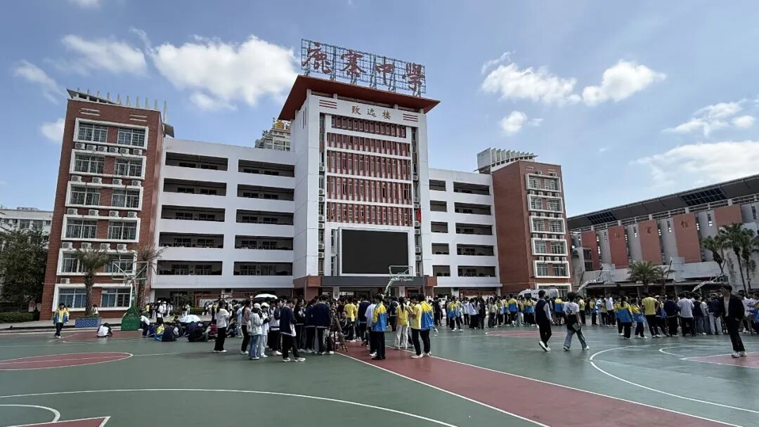 【“双减”】现场超燃!鹿寨中学举行首届科技节7.png