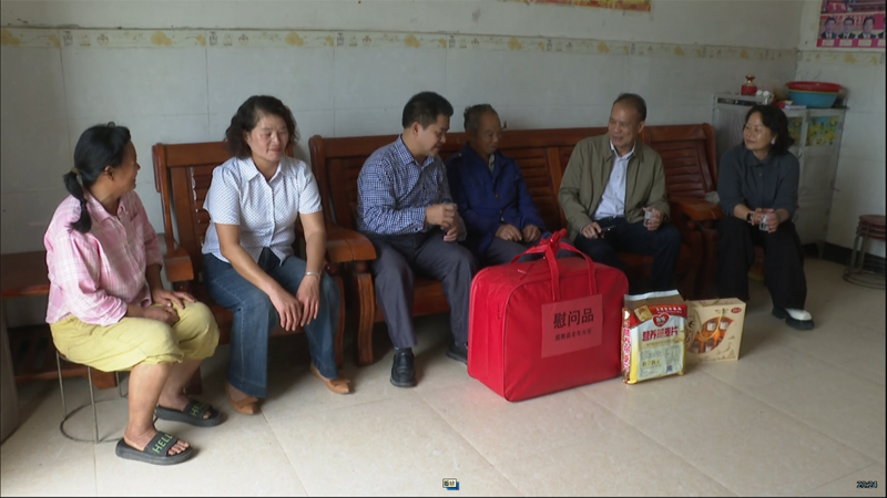 【新时代 新雷锋】弘扬志愿精神 彰显银龄担当4.png