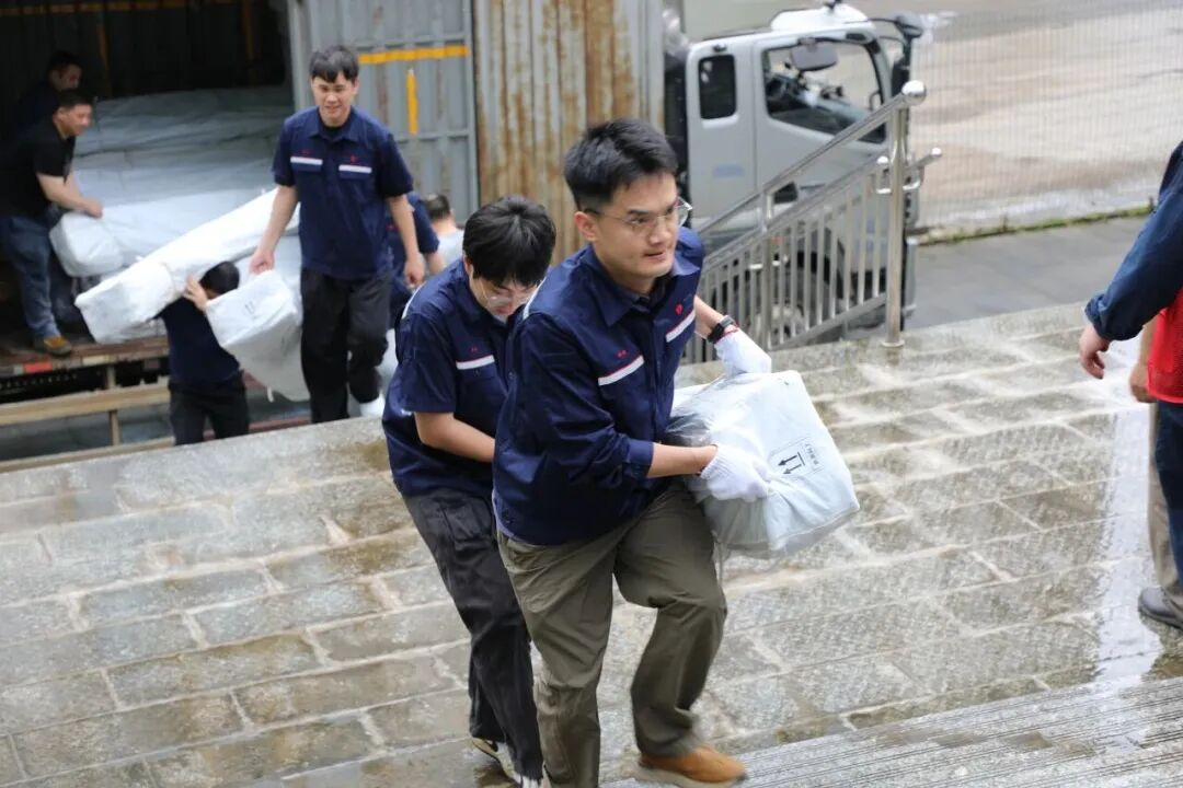 八方爱心 持续涌动——社会各界助力柳州抗震救灾见闻5.png